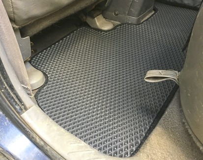 Ворсовые коврики на Mazda Tribute 2000&nbsp;-&nbsp;2007 в Чебоксарах