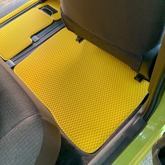 Коврики на Toyota Porte II 2012&nbsp;-&nbsp;2020 в Чебоксарах