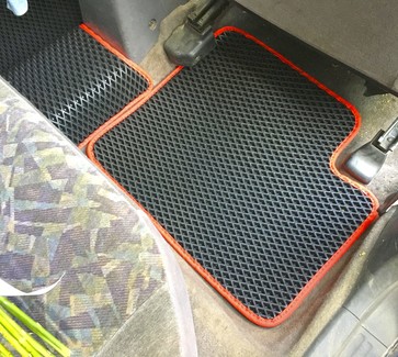 Ворсовые коврики на Nissan Almera I (N15) 1995&nbsp;-&nbsp;2000 в Чебоксарах