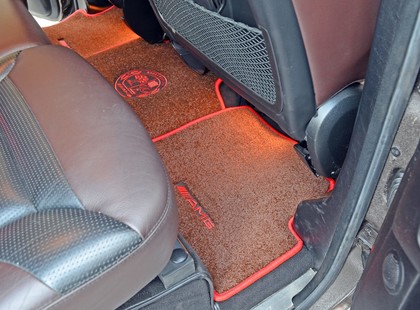 Ворсовые коврики на Mercedes G (W463) рестайлинг 2001&nbsp;-&nbsp;2018 в Чебоксарах