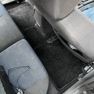 Ворсовые коврики на Ford Focus II 2005 - 2011 в Чебоксарах Ворсовые коврики на Ford Focus II 2005 - 2011 в Чебоксарах