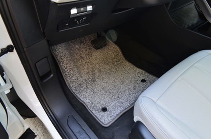 Ворсовые коврики на Land Rover Range Rover Evoque II 2018&nbsp;-&nbsp;2026 в Чебоксарах