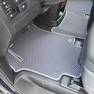 Ворсовые коврики на Hyundai Staria 9 мест 2021 - 2026 в Чебоксарах Ворсовые коврики на Hyundai Staria 9 мест 2021 - 2026 в Чебоксарах