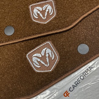 Ворсовые коврики на Dodge Stratus II Coupe 2000&nbsp;-&nbsp;2006 в Чебоксарах