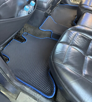 Ворсовые коврики на Jeep Grand Cherokee (ZJ) 1992 - 1999 в Чебоксарах Ворсовые коврики на Jeep Grand Cherokee (ZJ) 1992 - 1999 в Чебоксарах