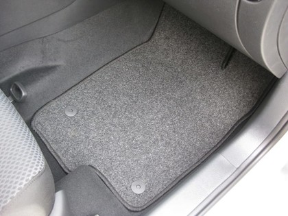 Ворсовые коврики на Volkswagen Jetta VI 2010 - 2019 в Чебоксарах Ворсовые коврики на Volkswagen Jetta VI 2010 - 2019 в Чебоксарах