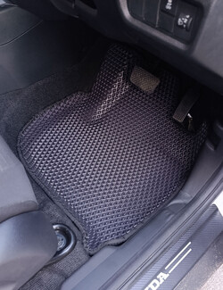 Ворсовые коврики на Honda WR-V III 2023 - 2026 в Чебоксарах Ворсовые коврики на Honda WR-V III 2023 - 2026 в Чебоксарах