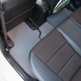 Ворсовые коврики на Honda Fit Shuttle 2011 - 2015 в Чебоксарах Ворсовые коврики на Honda Fit Shuttle 2011 - 2015 в Чебоксарах