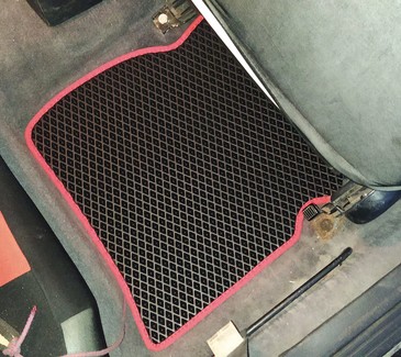 Ворсовые коврики на Toyota Celica (T18) 1989 - 1993 в Чебоксарах Ворсовые коврики на Toyota Celica (T18) 1989 - 1993 в Чебоксарах