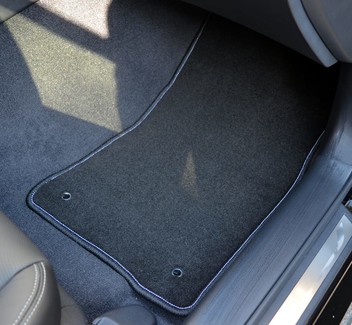 Ворсовые коврики на Infiniti Q50 2014 - 2024 в Чебоксарах Ворсовые коврики на Infiniti Q50 2014 - 2024 в Чебоксарах