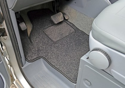 Ворсовые коврики на Mercedes Viano (W639) 2003 - 2014 в Чебоксарах Ворсовые коврики на Mercedes Viano (W639) 2003 - 2014 в Чебоксарах