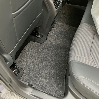 Ворсовые коврики на JAC JS4 2022 - 2026 в Чебоксарах Ворсовые коврики на JAC JS4 2022 - 2026 в Чебоксарах