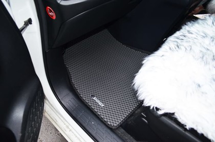 EVA коврики на Toyota Noah (R80) 2014 - 2021 в Чебоксарах EVA коврики на Toyota Noah (R80) 2014 - 2021 в Чебоксарах