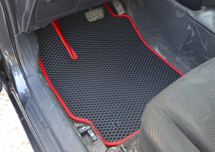 Ворсовые коврики на Toyota Yaris II 2005&nbsp;-&nbsp;2011 в Чебоксарах