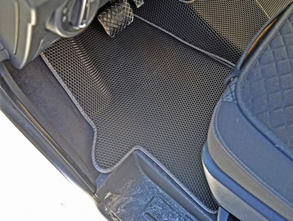 Ворсовые коврики на Volkswagen Transporter (T6.1) 2019&nbsp;-&nbsp;2024 в Чебоксарах