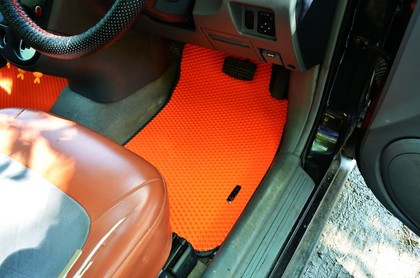 Ворсовые коврики на Mitsubishi Airtrek 2001 - 2008 в Чебоксарах Ворсовые коврики на Mitsubishi Airtrek 2001 - 2008 в Чебоксарах