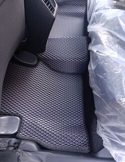 Ворсовые коврики на Honda WR-V III 2023 - 2026 в Чебоксарах Ворсовые коврики на Honda WR-V III 2023 - 2026 в Чебоксарах