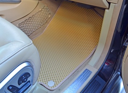 Ворсовые коврики на Mercedes ML (W164) 2005 - 2011 в Чебоксарах Ворсовые коврики на Mercedes ML (W164) 2005 - 2011 в Чебоксарах