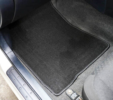 Коврики на Toyota Altezza 1998&nbsp;-&nbsp;2005 в Чебоксарах