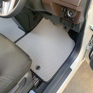 Коврики на Toyota Tank 2016&nbsp;-&nbsp;2020 в Чебоксарах