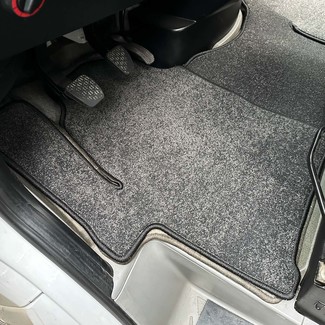 Ворсовые коврики на Mercedes Sprinter (W906) 2006 - 2013 в Чебоксарах Ворсовые коврики на Mercedes Sprinter (W906) 2006 - 2013 в Чебоксарах