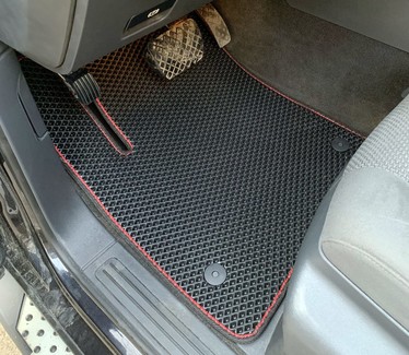 Ворсовые коврики на Volkswagen Touareg I 2002 - 2010 в Чебоксарах Ворсовые коврики на Volkswagen Touareg I 2002 - 2010 в Чебоксарах