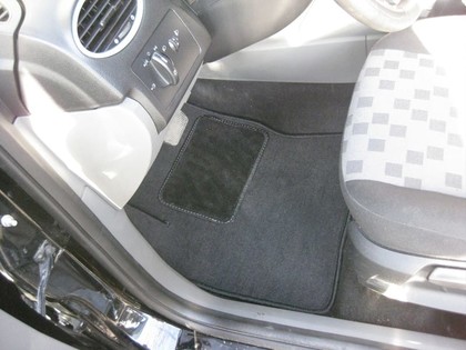 Ворсовые коврики на Ford Focus II 2005 - 2011 в Чебоксарах Ворсовые коврики на Ford Focus II 2005 - 2011 в Чебоксарах