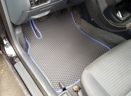 Ворсовые коврики на Nissan Almera Classic (B10) 2006 - 2013 в Чебоксарах Ворсовые коврики на Nissan Almera Classic (B10) 2006 - 2013 в Чебоксарах