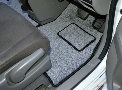 Ворсовые коврики на Honda StepWGN V 2015 - 2022 в Чебоксарах Ворсовые коврики на Honda StepWGN V 2015 - 2022 в Чебоксарах