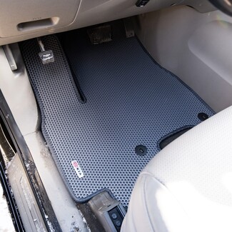 Ворсовые коврики на KIA Carnival III 7 мест 2014 - 2021 в Чебоксарах Ворсовые коврики на KIA Carnival III 7 мест 2014 - 2021 в Чебоксарах