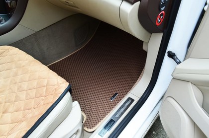 Ворсовые коврики на Cadillac SRX II 2009 - 2017 в Чебоксарах Ворсовые коврики на Cadillac SRX II 2009 - 2017 в Чебоксарах