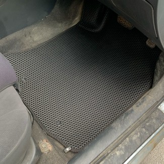 Коврики на Toyota Allex 2001&nbsp;-&nbsp;2006 в Чебоксарах