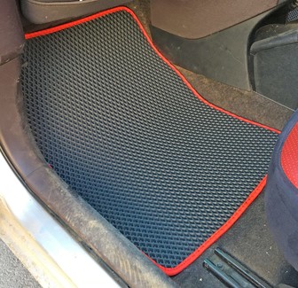 Ворсовые коврики на Toyota iQ 2008 - 2016 в Чебоксарах Ворсовые коврики на Toyota iQ 2008 - 2016 в Чебоксарах