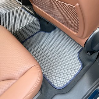 Ворсовые коврики на Audi Q7 II 2015 - 2026 в Чебоксарах Ворсовые коврики на Audi Q7 II 2015 - 2026 в Чебоксарах