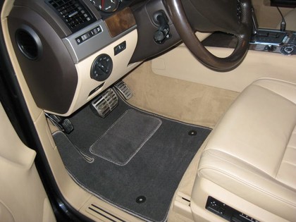 Ворсовые коврики на Volkswagen Touareg I 2002 - 2010 в Чебоксарах Ворсовые коврики на Volkswagen Touareg I 2002 - 2010 в Чебоксарах