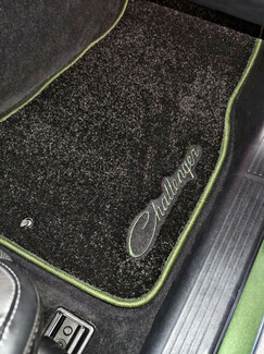 Ворсовые коврики на Dodge Challenger III 2008&nbsp;-&nbsp;2023 в Чебоксарах