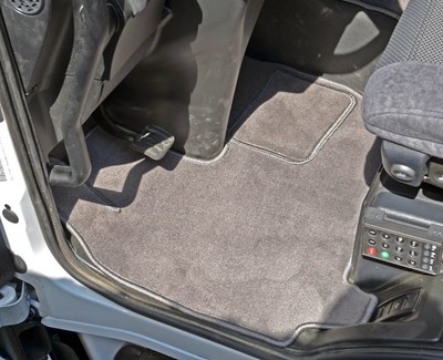 Ворсовые коврики на Iveco Stralis (Hi-Way) 2016 - 2026 в Чебоксарах Ворсовые коврики на Iveco Stralis (Hi-Way) 2016 - 2026 в Чебоксарах