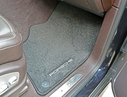 Коврики на Porsche Cayenne II 2010 - 2018 в Чебоксарах Коврики на Porsche Cayenne II 2010 - 2018 в Чебоксарах