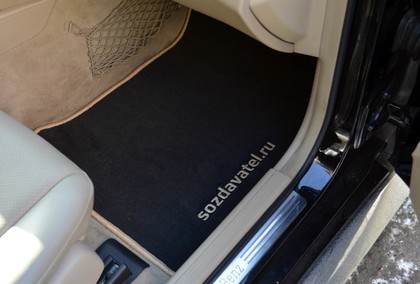 Ворсовые коврики на Mercedes GLK (X204) 2008 - 2015 в Чебоксарах Ворсовые коврики на Mercedes GLK (X204) 2008 - 2015 в Чебоксарах