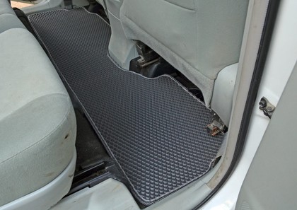 Ворсовые коврики на Toyota Prius Alpha 2011 - 2021 в Чебоксарах Ворсовые коврики на Toyota Prius Alpha 2011 - 2021 в Чебоксарах