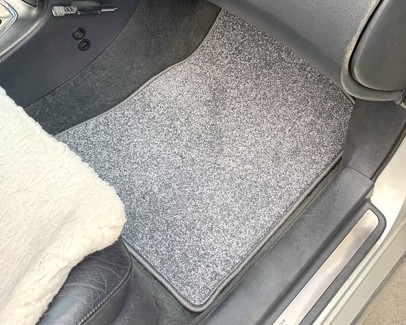 Ворсовые коврики на Toyota Avensis II 2002&nbsp;-&nbsp;2008 в Чебоксарах