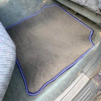 Ворсовые коврики на Toyota Crown (S140) 1991&nbsp;-&nbsp;1995 в Чебоксарах