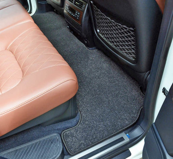 Ворсовые коврики на Toyota Land Cruiser 200 2007 - 2021 в Чебоксарах Ворсовые коврики на Toyota Land Cruiser 200 2007 - 2021 в Чебоксарах