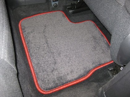 Ворсовые коврики на Peugeot 208 2012 - 2019 в Чебоксарах Ворсовые коврики на Peugeot 208 2012 - 2019 в Чебоксарах