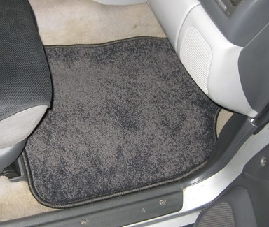 Ворсовые коврики на Mitsubishi Pajero Sport I 1998 - 2009 в Чебоксарах Ворсовые коврики на Mitsubishi Pajero Sport I 1998 - 2009 в Чебоксарах