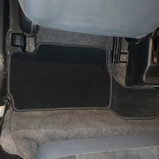 Ворсовые коврики на Mitsubishi Pajero iO 1998&nbsp;-&nbsp;2007 в Чебоксарах