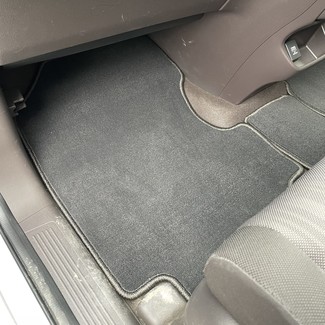 Ворсовые коврики на Honda Freed II 2016 - 2024 в Чебоксарах Ворсовые коврики на Honda Freed II 2016 - 2024 в Чебоксарах