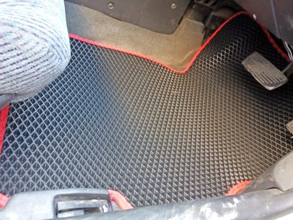 Ворсовые коврики на Honda Civic VI 3d 1995 - 2001 в Чебоксарах Ворсовые коврики на Honda Civic VI 3d 1995 - 2001 в Чебоксарах