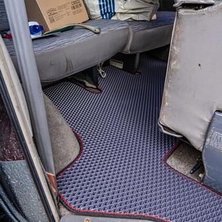 Ворсовые коврики на Mitsubishi Space Gear 1994&nbsp;-&nbsp;2007 в Чебоксарах