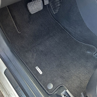 Ворсовые коврики на Mercedes A (W176) 2012 - 2018 в Чебоксарах Ворсовые коврики на Mercedes A (W176) 2012 - 2018 в Чебоксарах